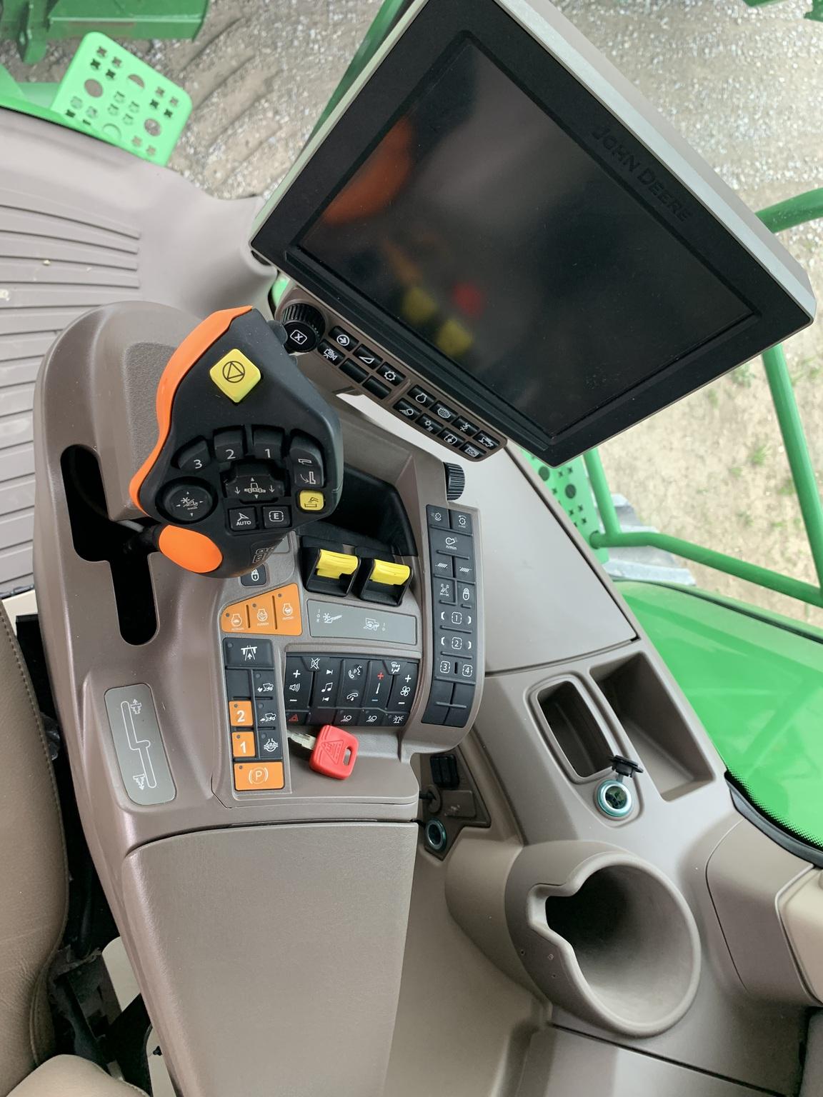 2022 John Deere S780 Image