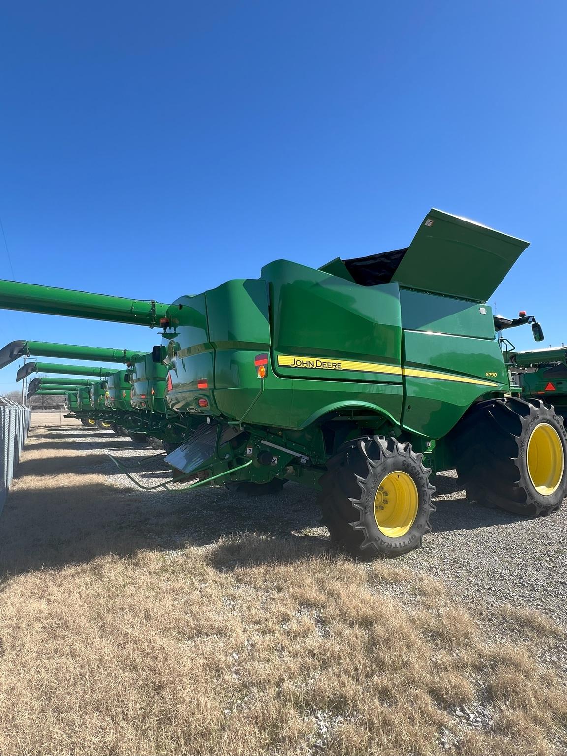 2020 John Deere S790 Image