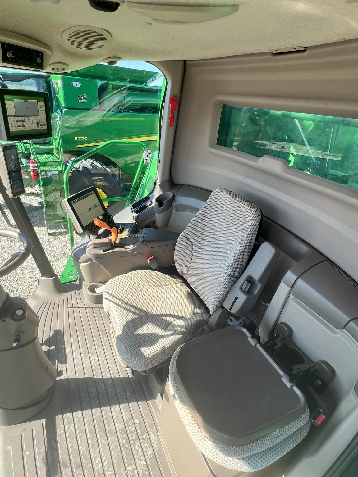 2020 John Deere S790 Image