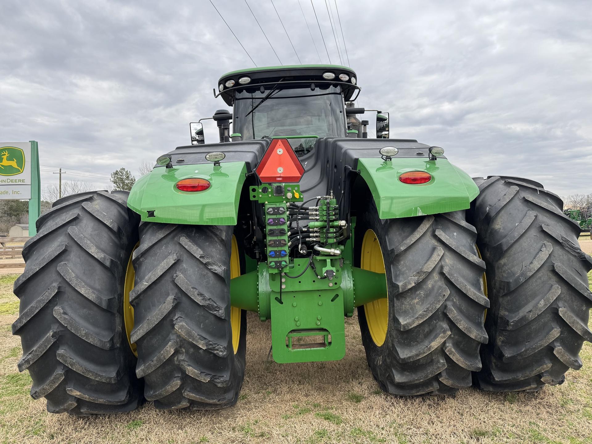 2020 John Deere 9620R Image