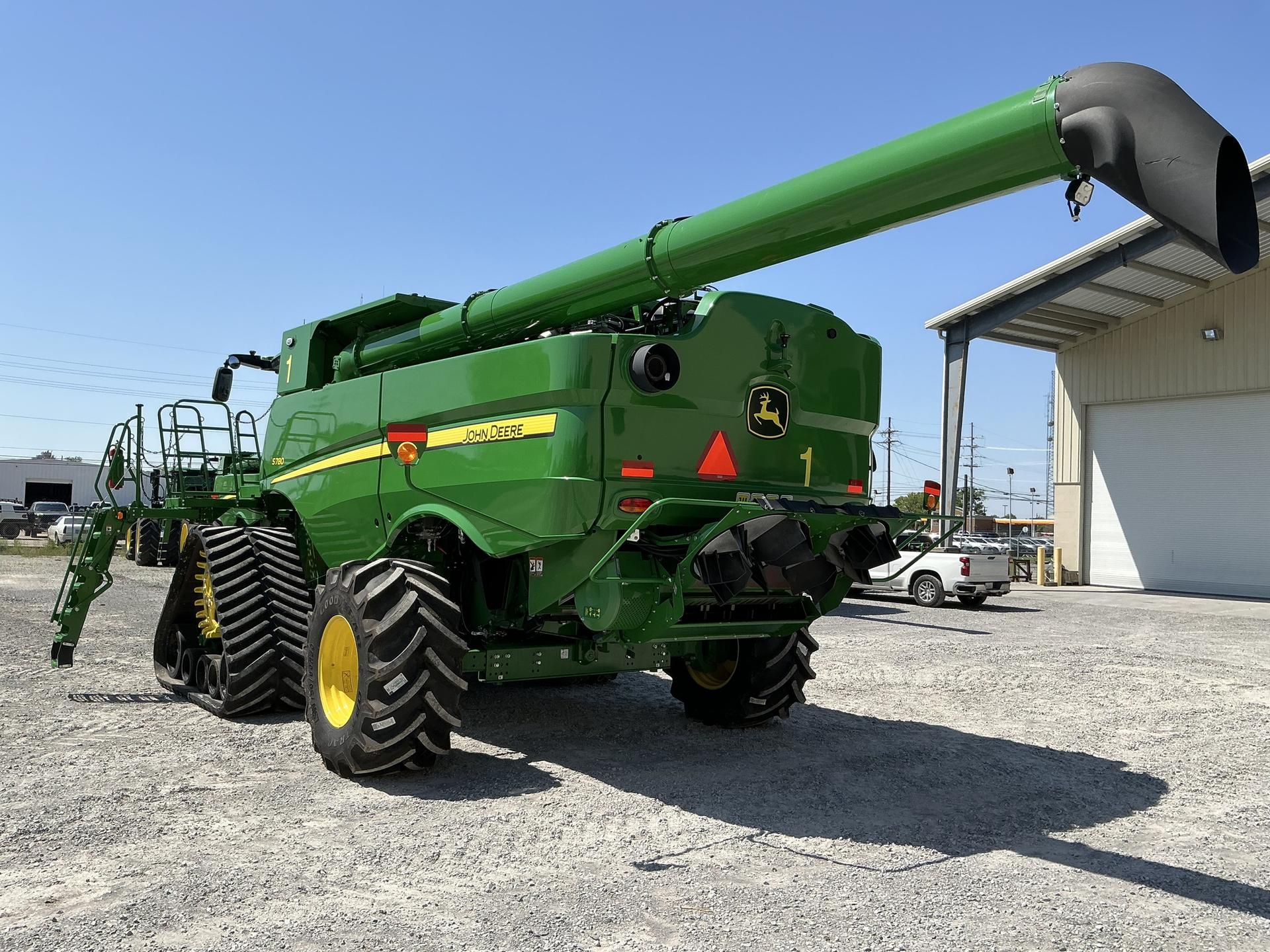 2024 John Deere S780 Image