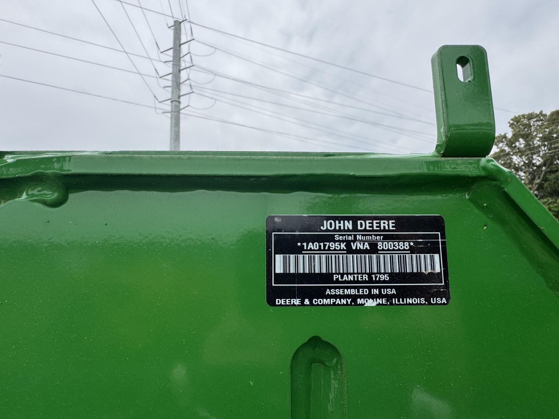 2023 John Deere 1795 Image