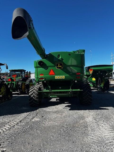 2022 John Deere S780 Image