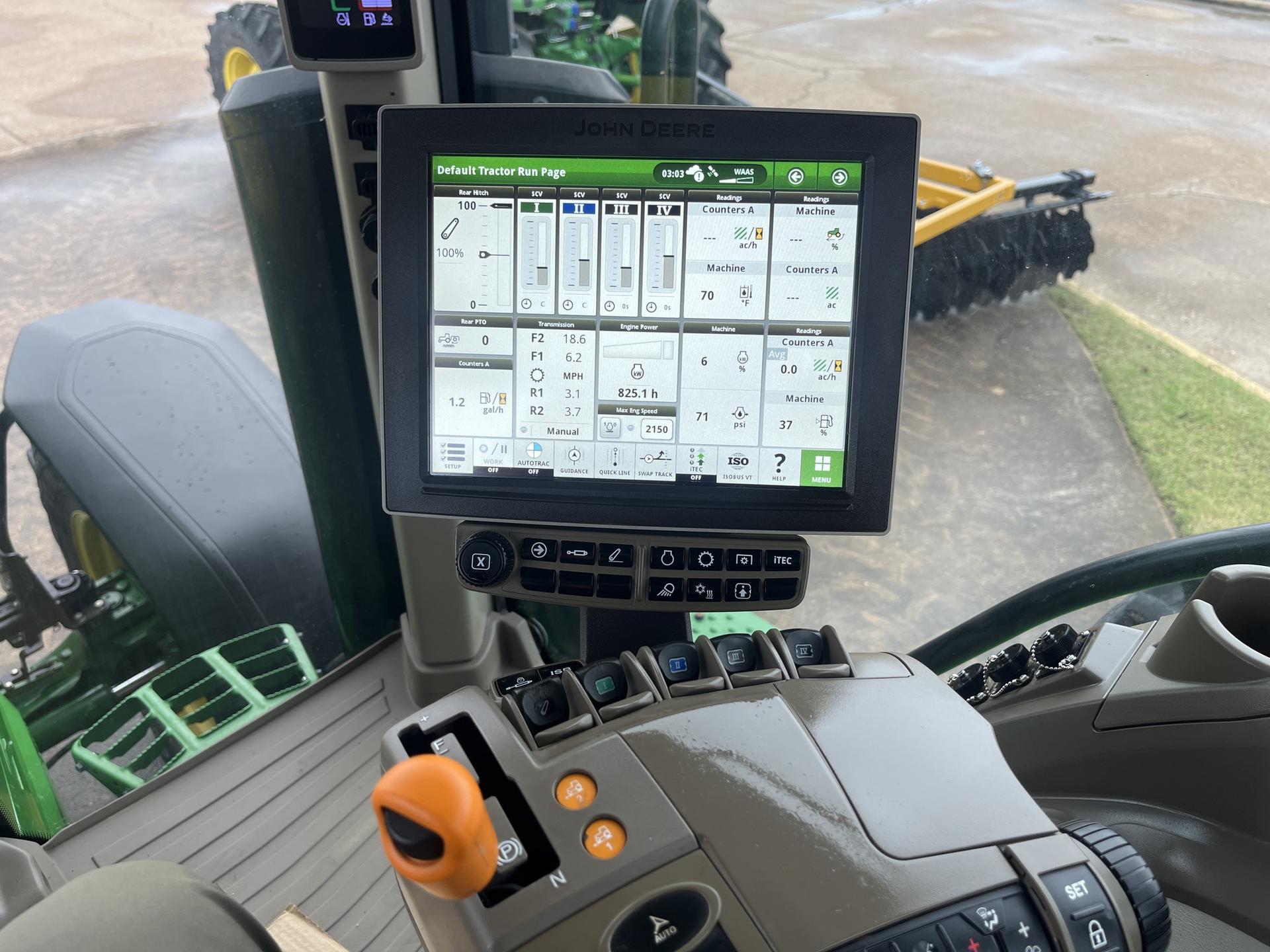 2023 John Deere 7R 210 Image