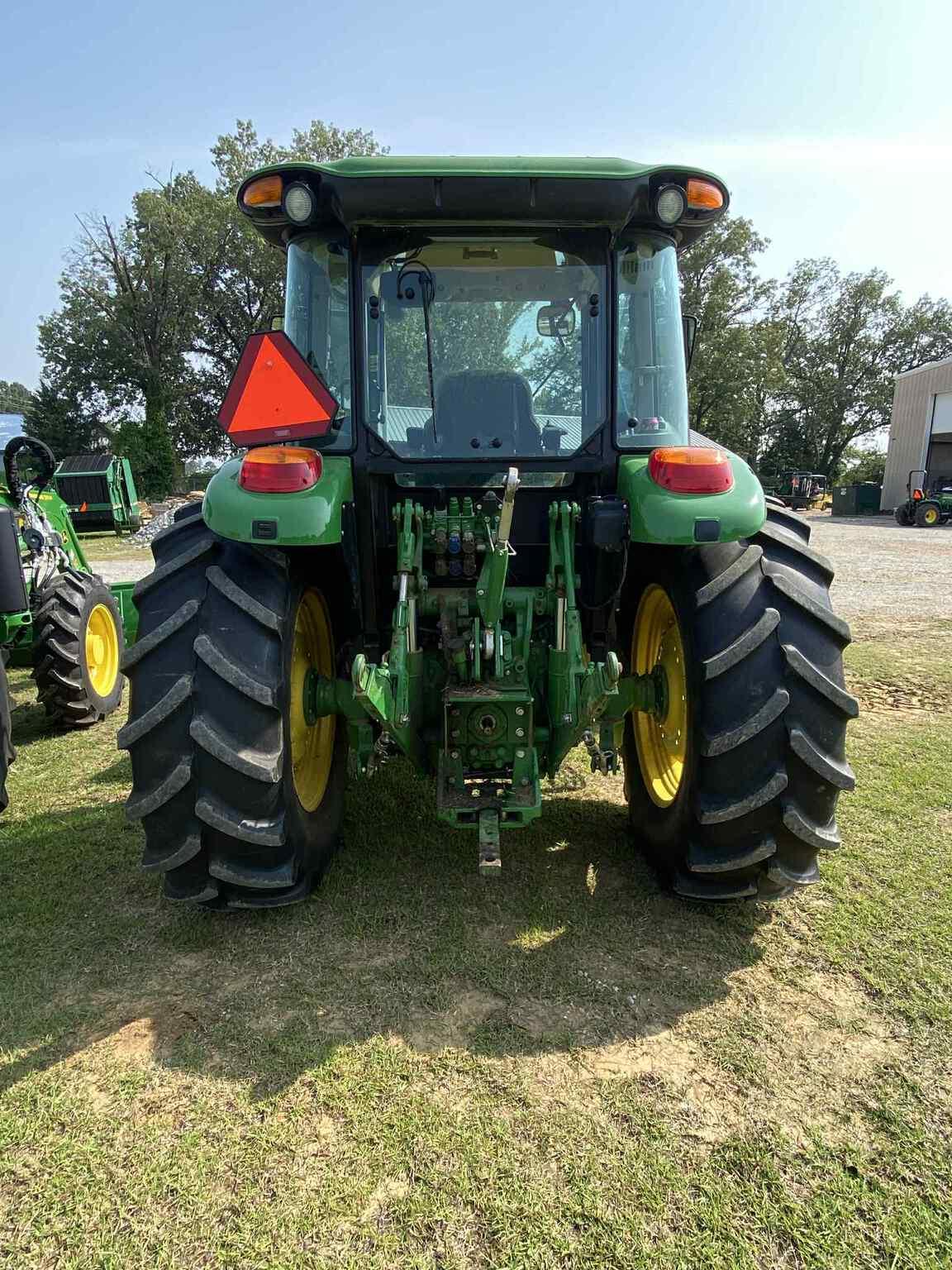 2021 John Deere 5115M Image