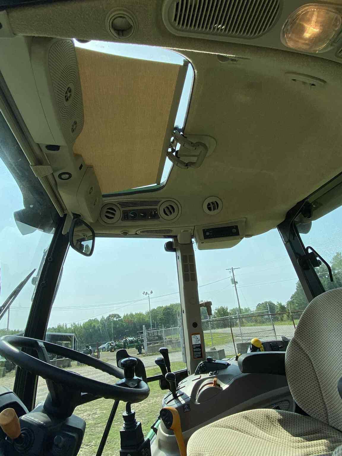 2021 John Deere 5115M Image