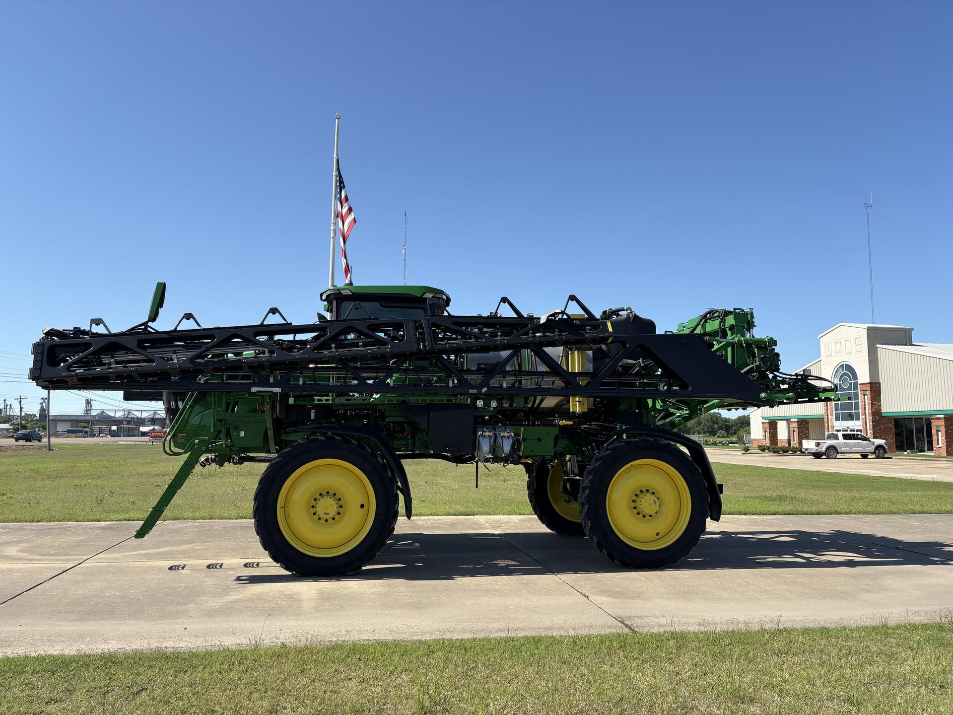 2023 John Deere 412R Image