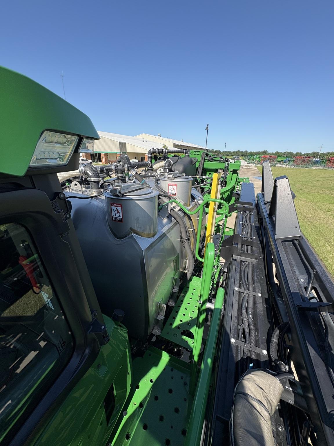 2023 John Deere 412R Image