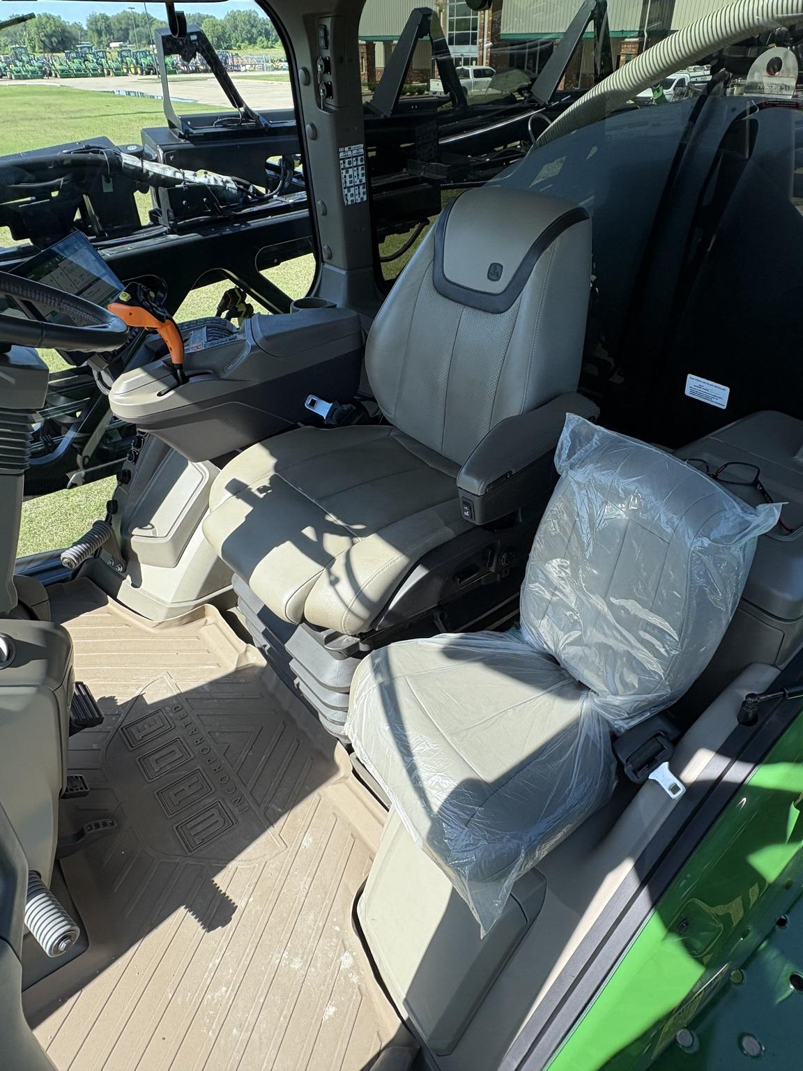 2023 John Deere 412R Image
