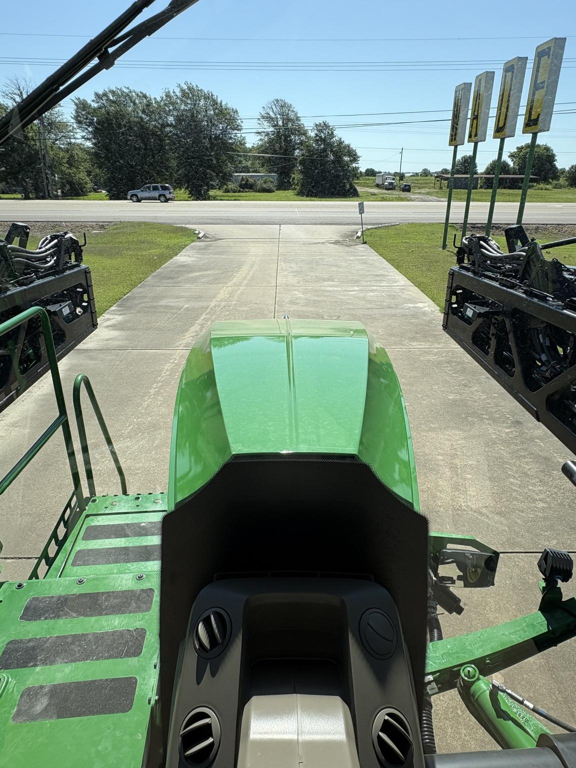 2023 John Deere 412R Image