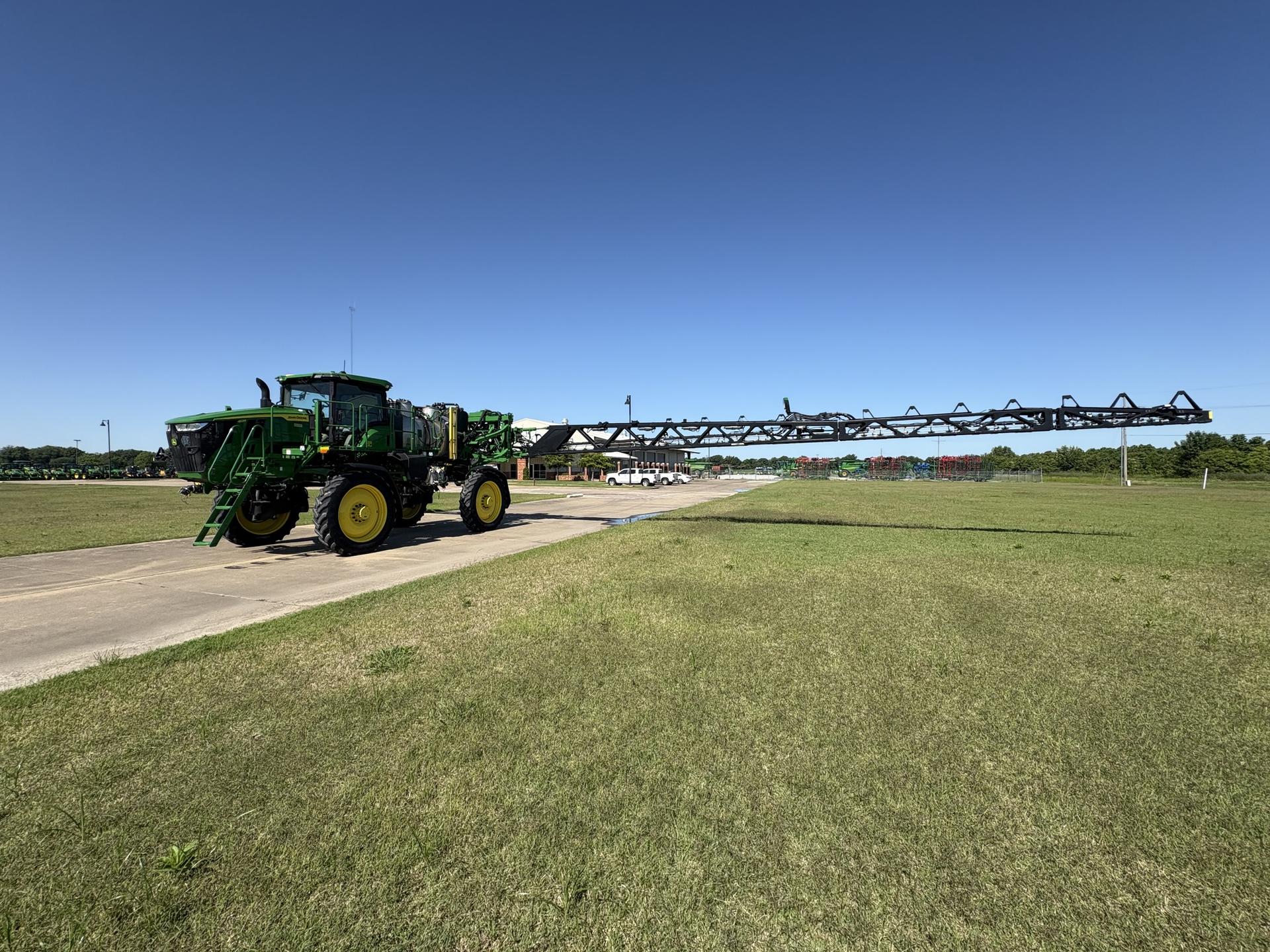 2023 John Deere 412R Image
