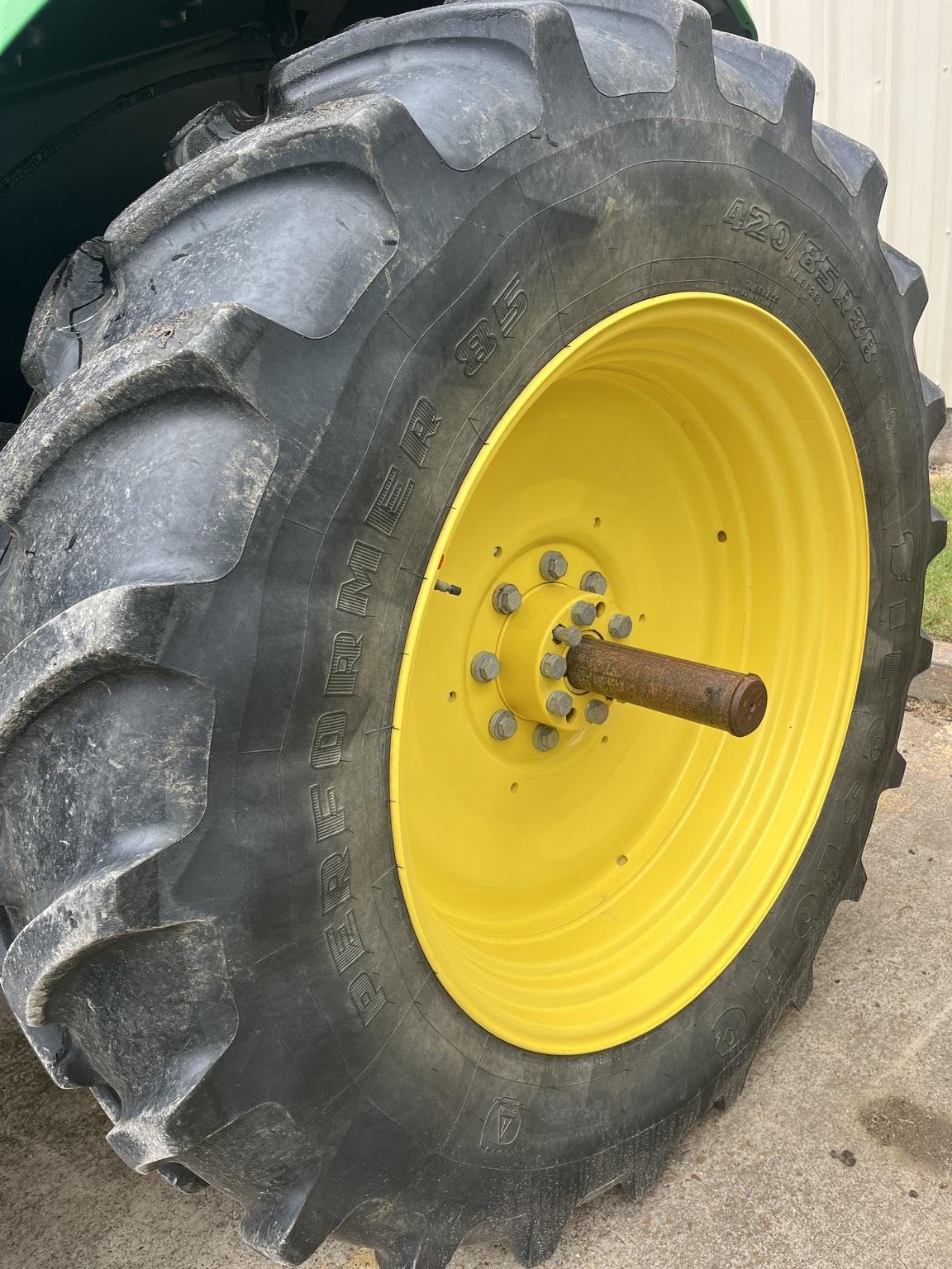 2021 John Deere 6110M Image