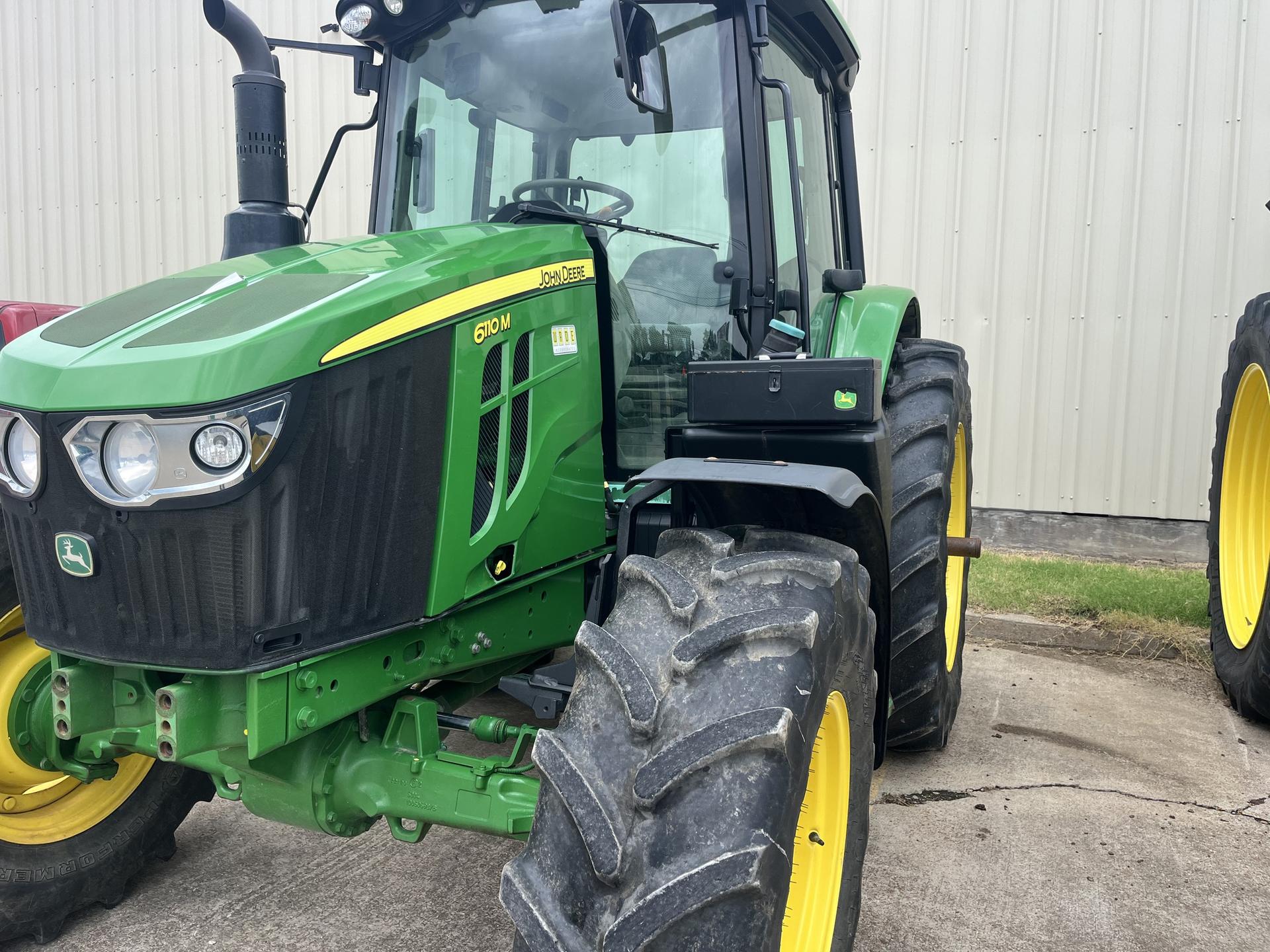2021 John Deere 6110M Image