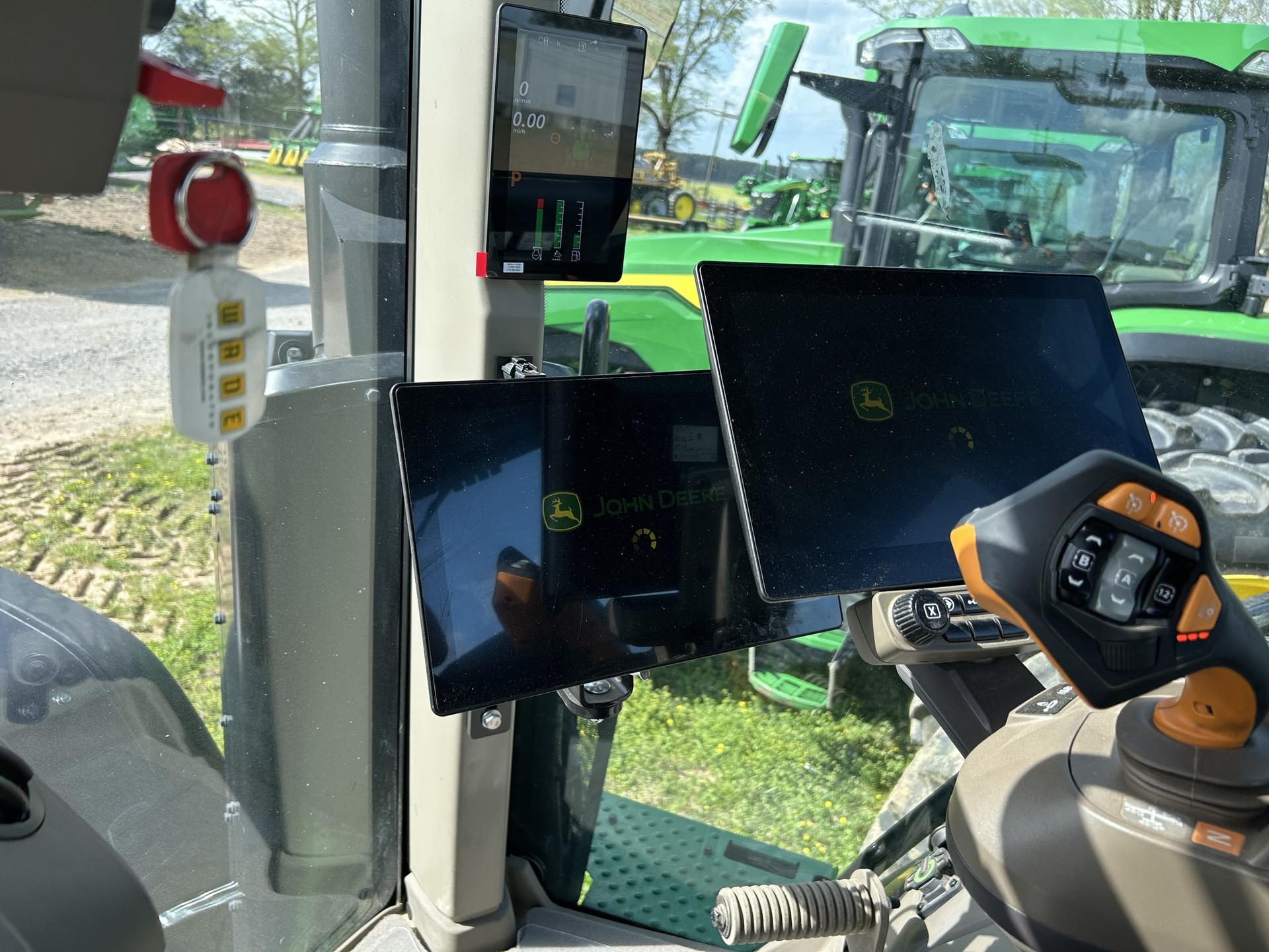 2024 John Deere 8R 310 Image