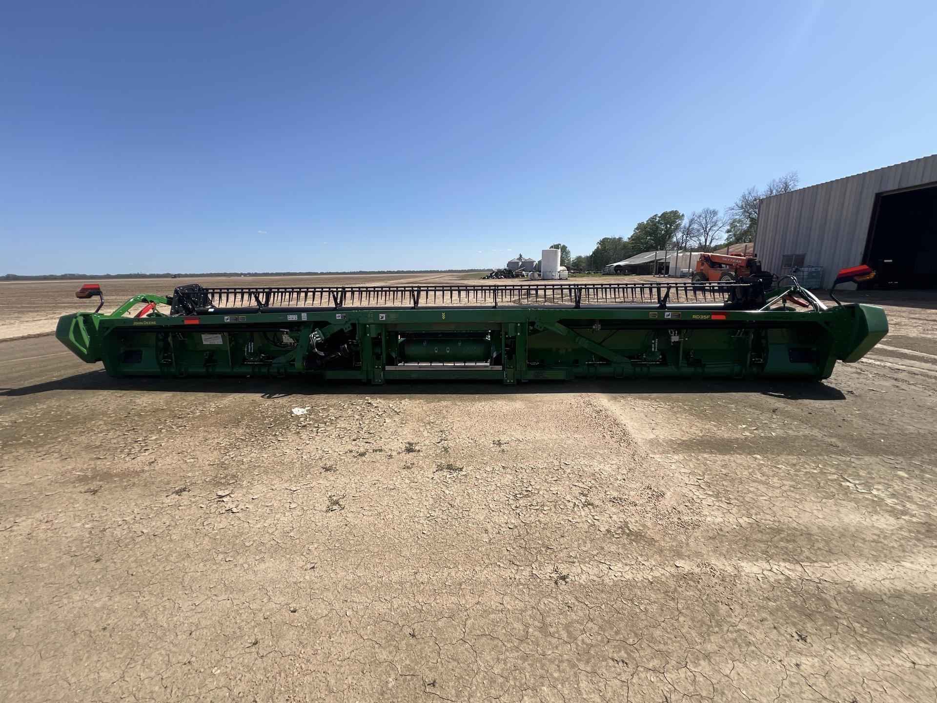 2024 John Deere RD35F Image