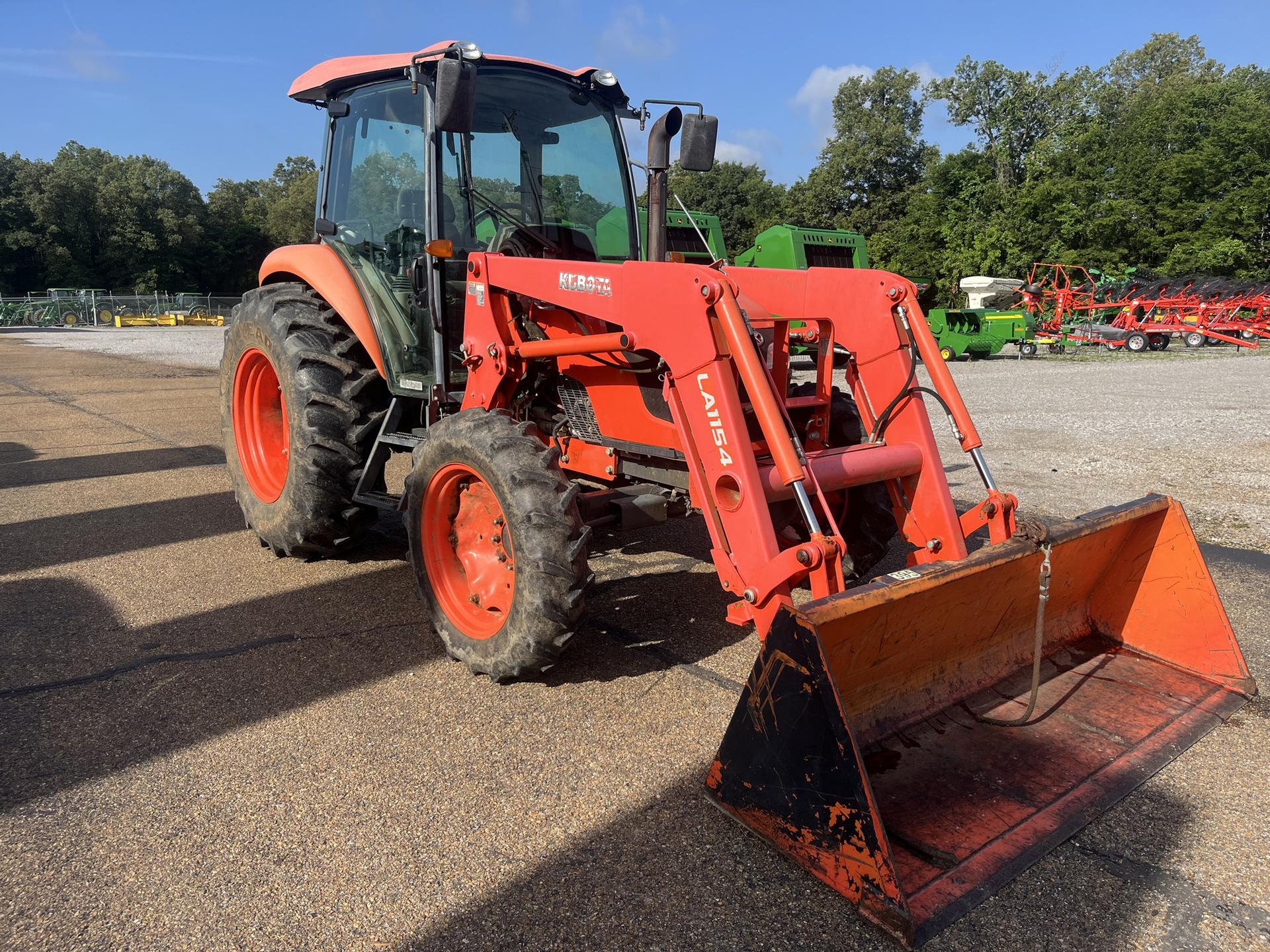 2018 Kubota M7060 Image