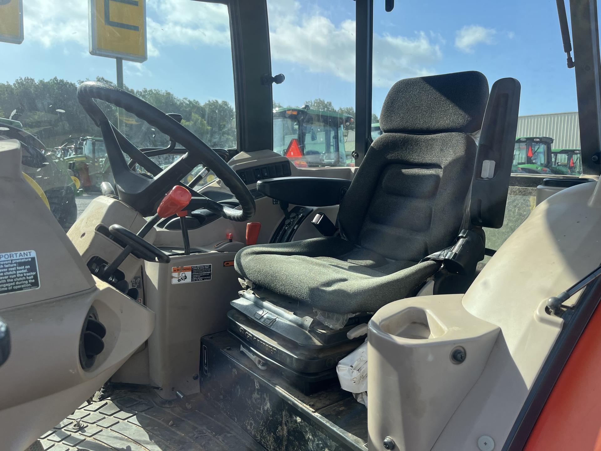 2018 Kubota M7060 Image