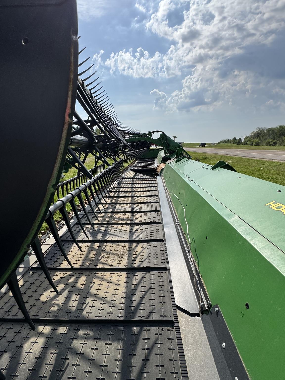 2023 John Deere HD40F Image