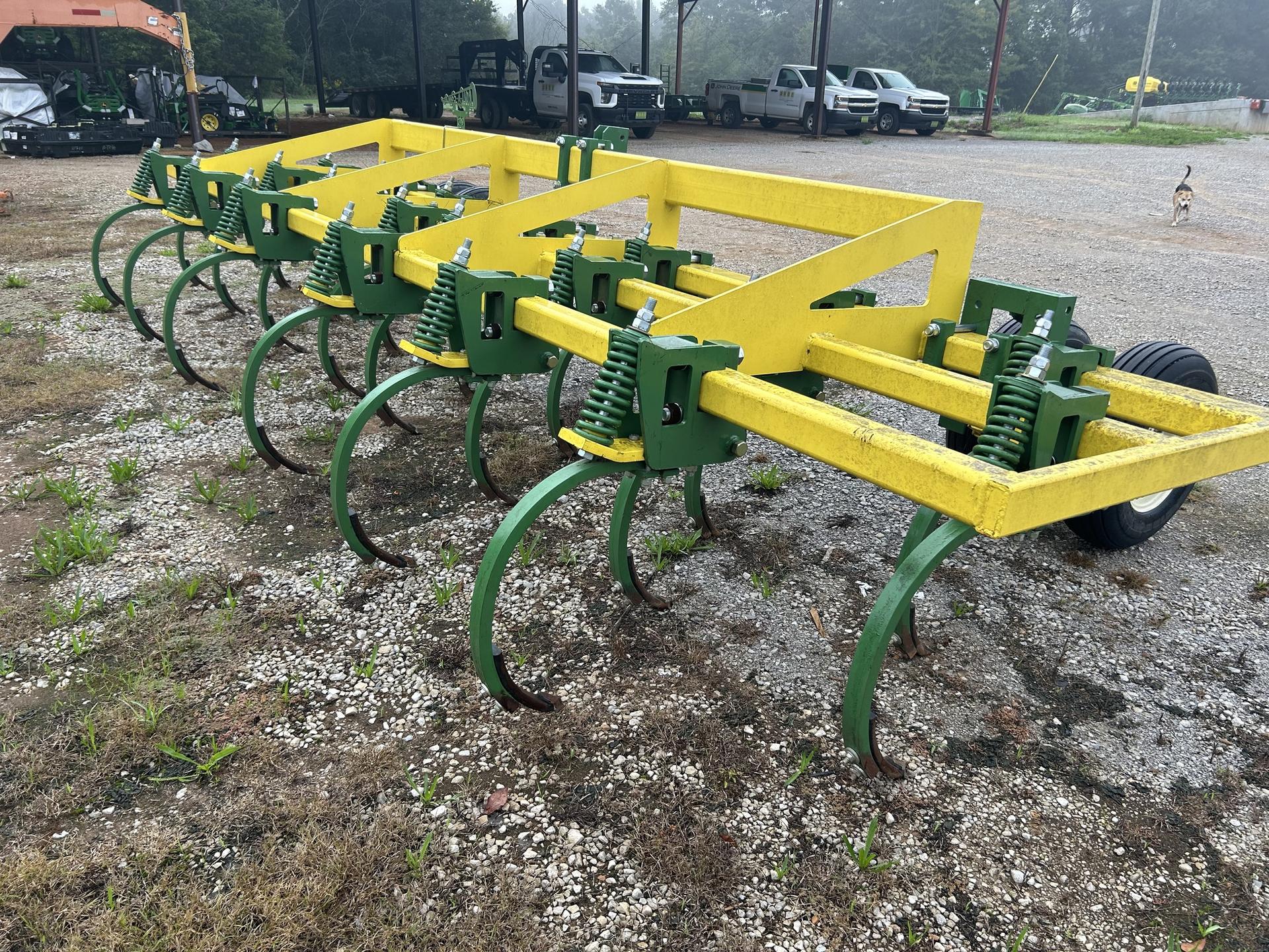 2023 Roll-A-Cone 21 SHANK CHISEL PLOW Image