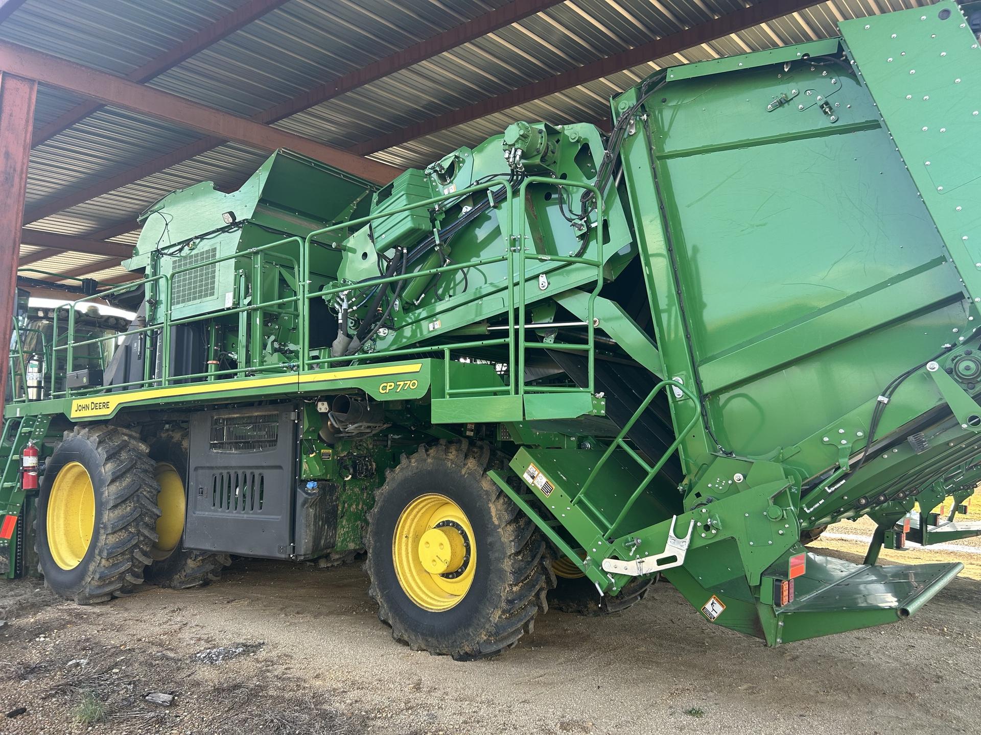 2022 John Deere CP770 Image
