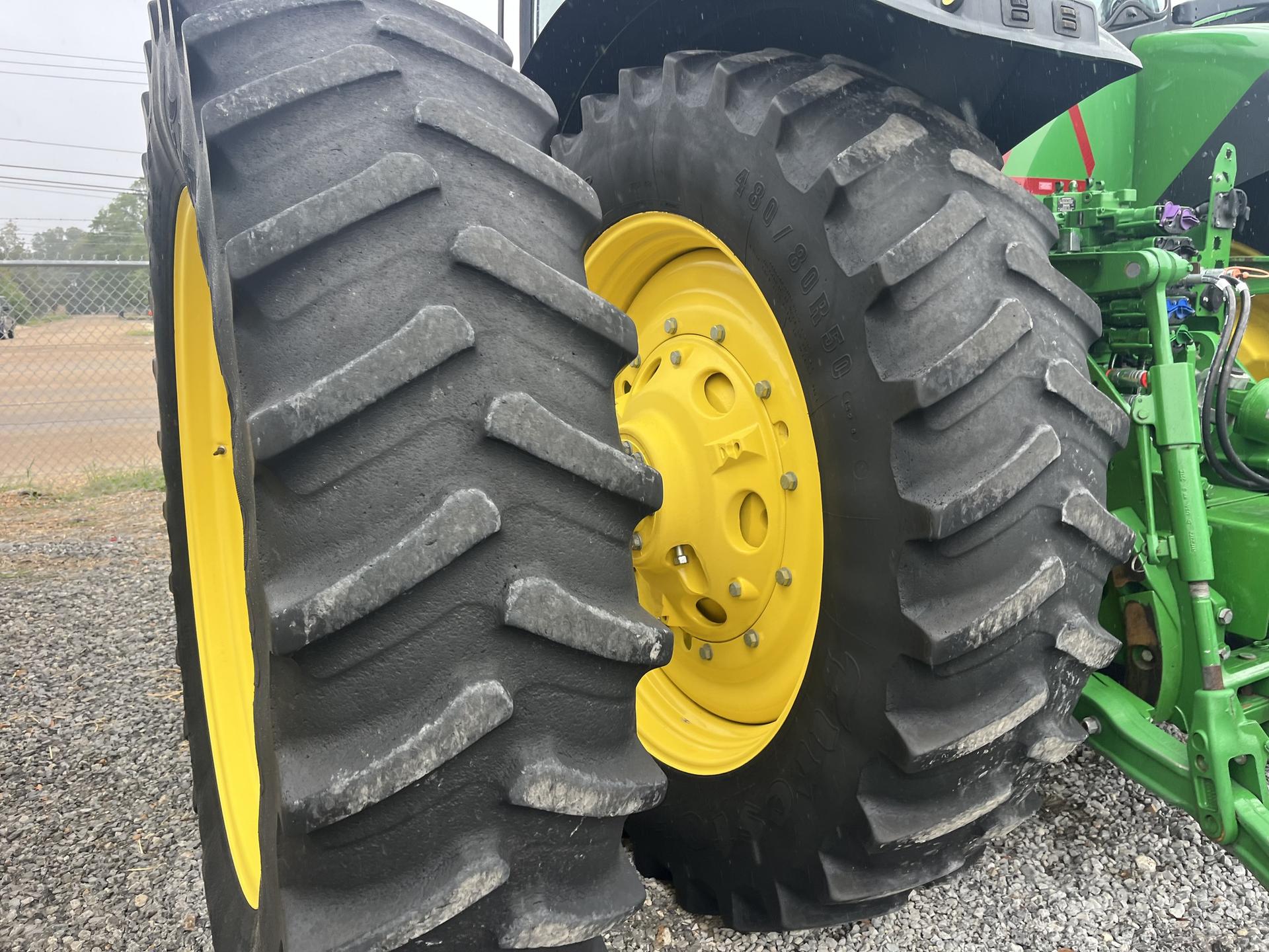 2019 John Deere 8320R Image