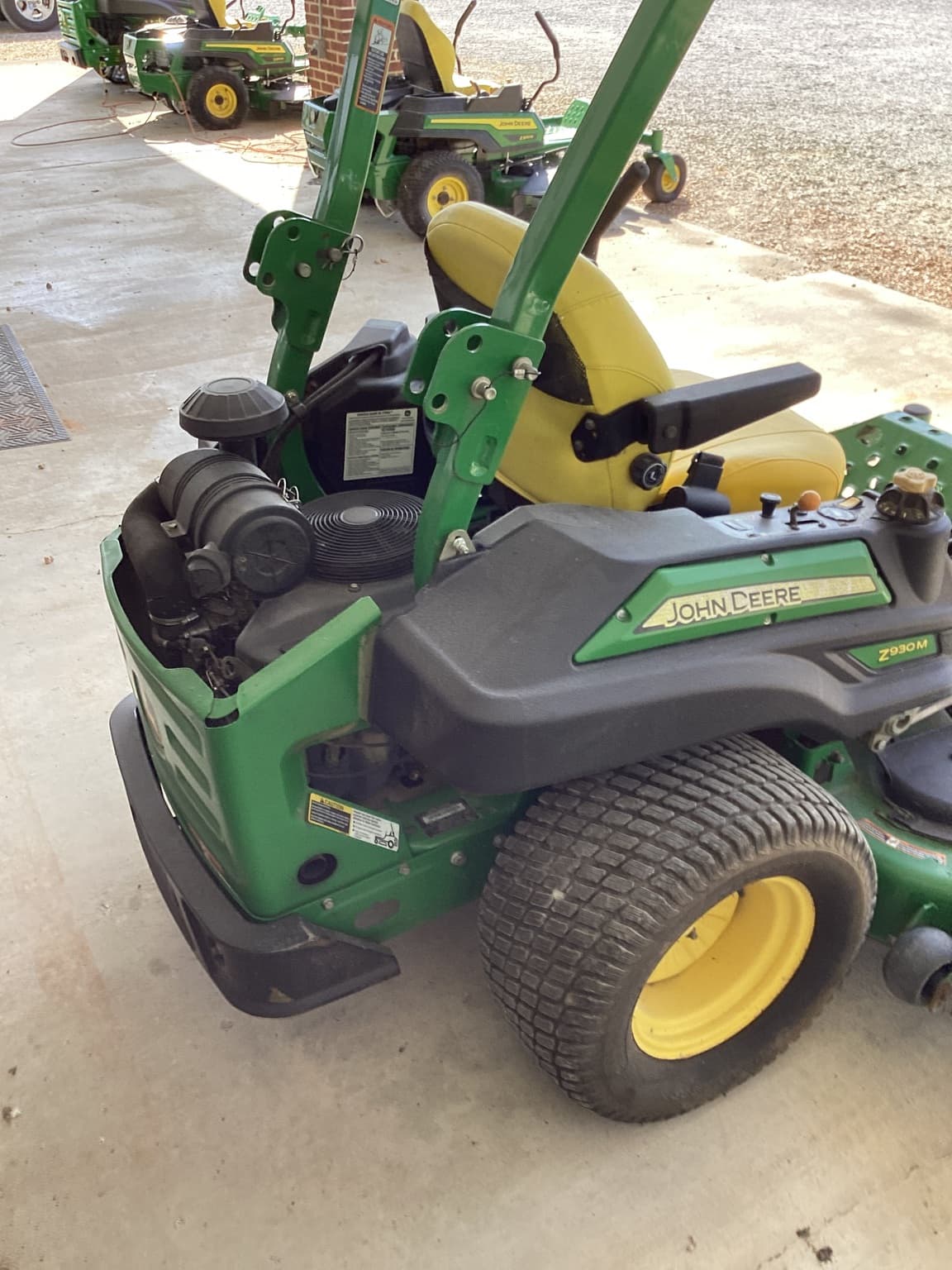 2014 John Deere Z930M Image
