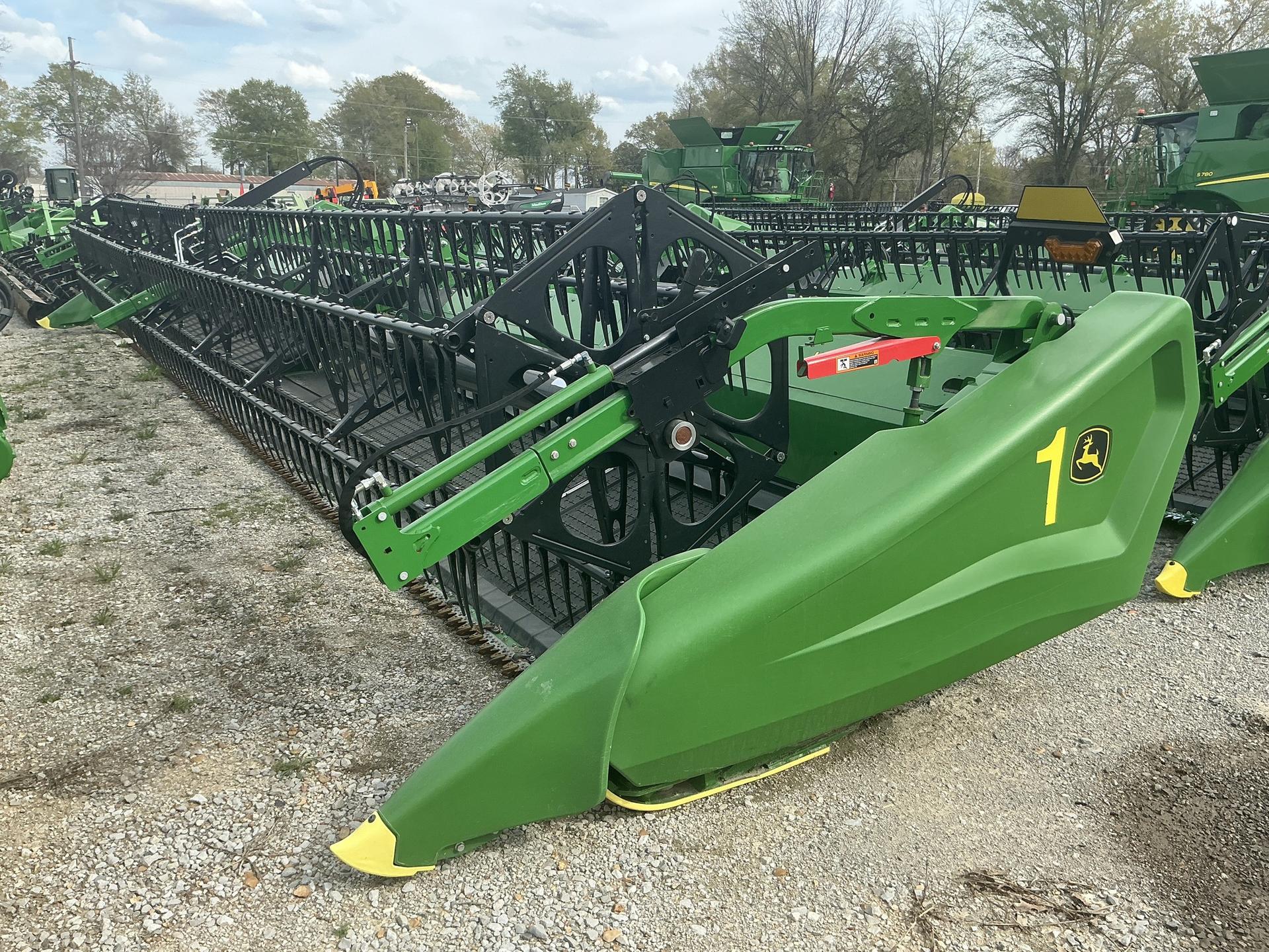 2024 John Deere HD40F Image