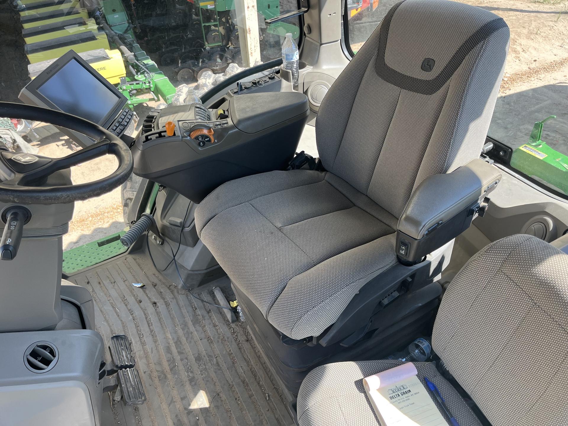 2021 John Deere 8R 310 Image