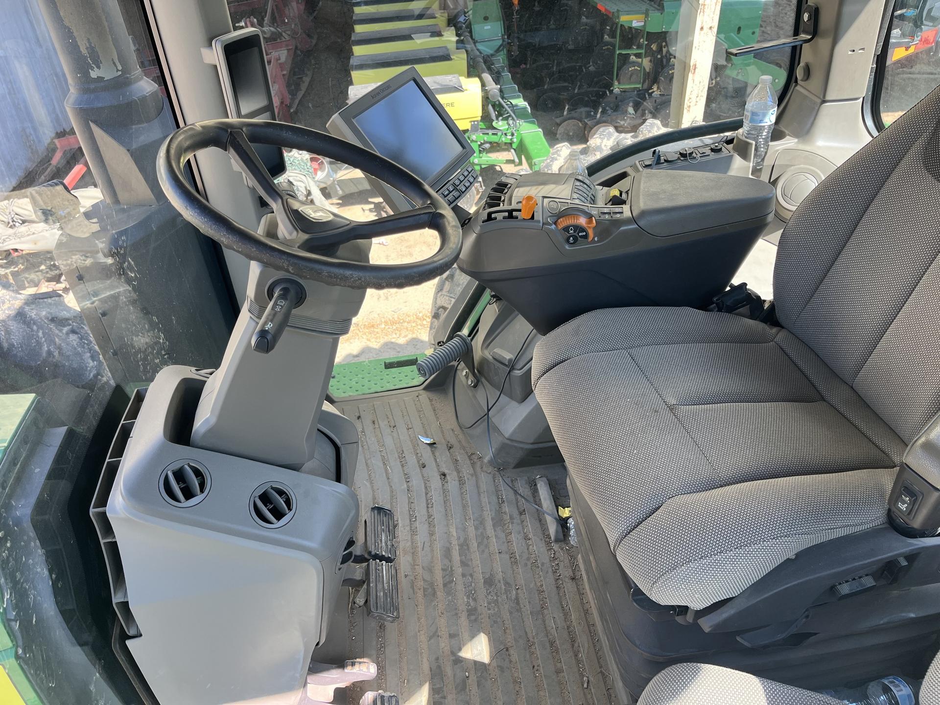 2021 John Deere 8R 310 Image