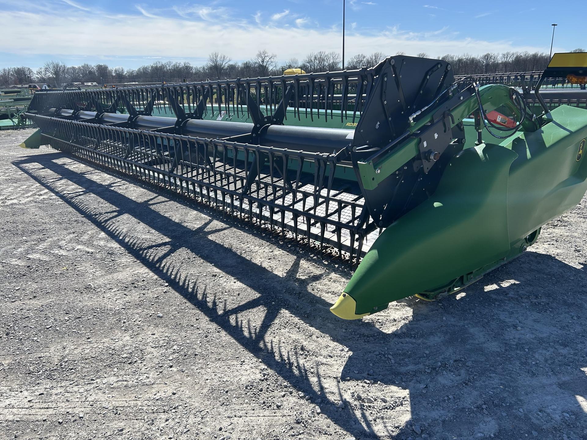 2024 John Deere RD35F Image