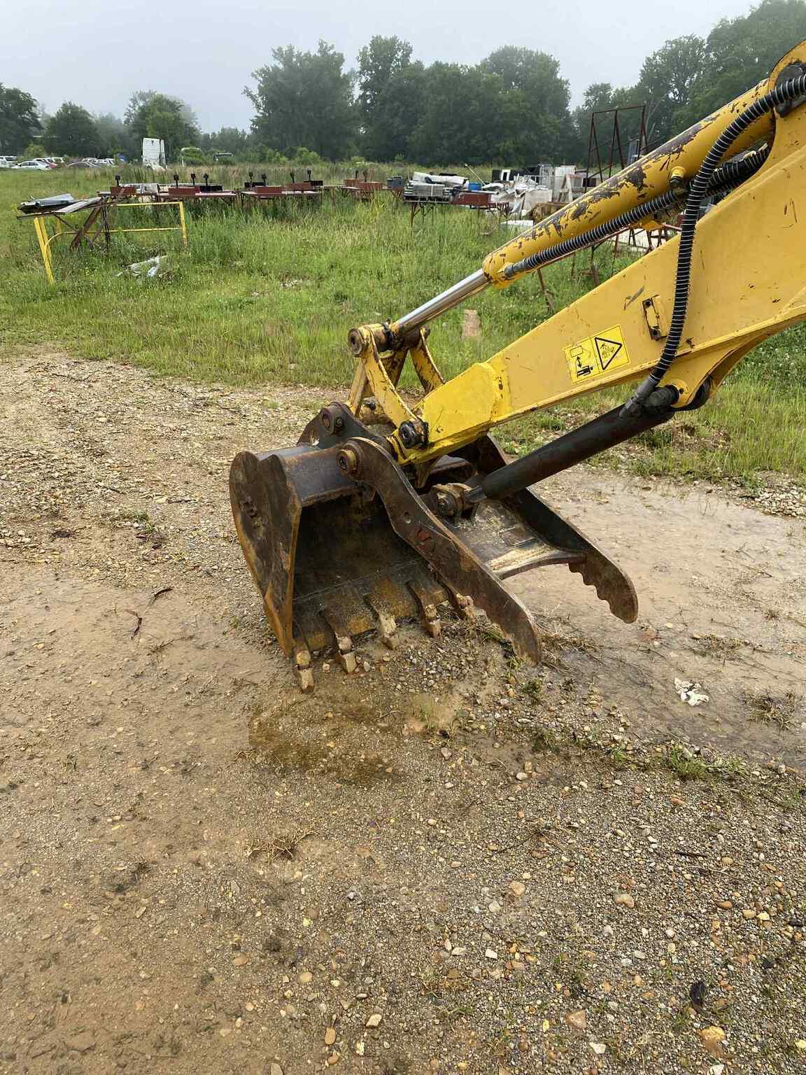 2017 Komatsu PC-55-MR Image