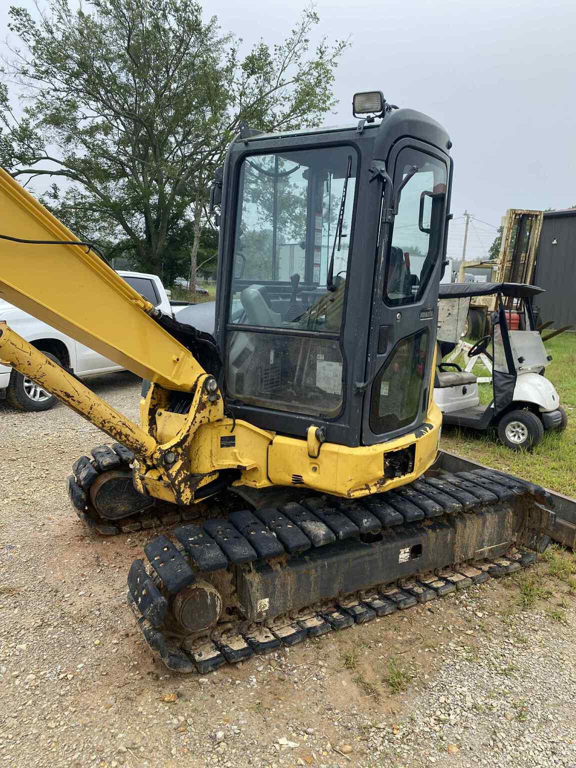 2017 Komatsu PC-55-MR Image