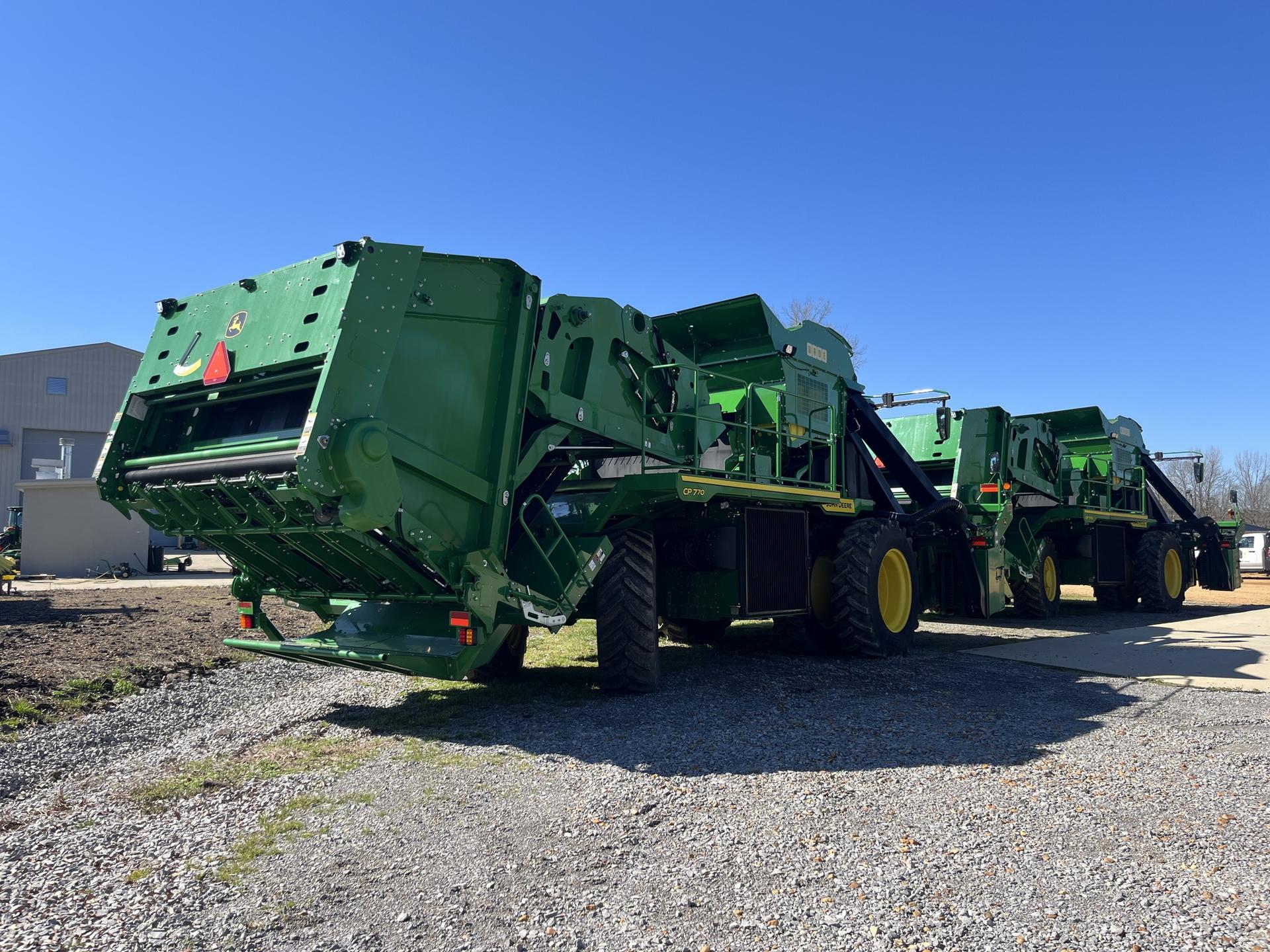 2024 John Deere CP770 Image