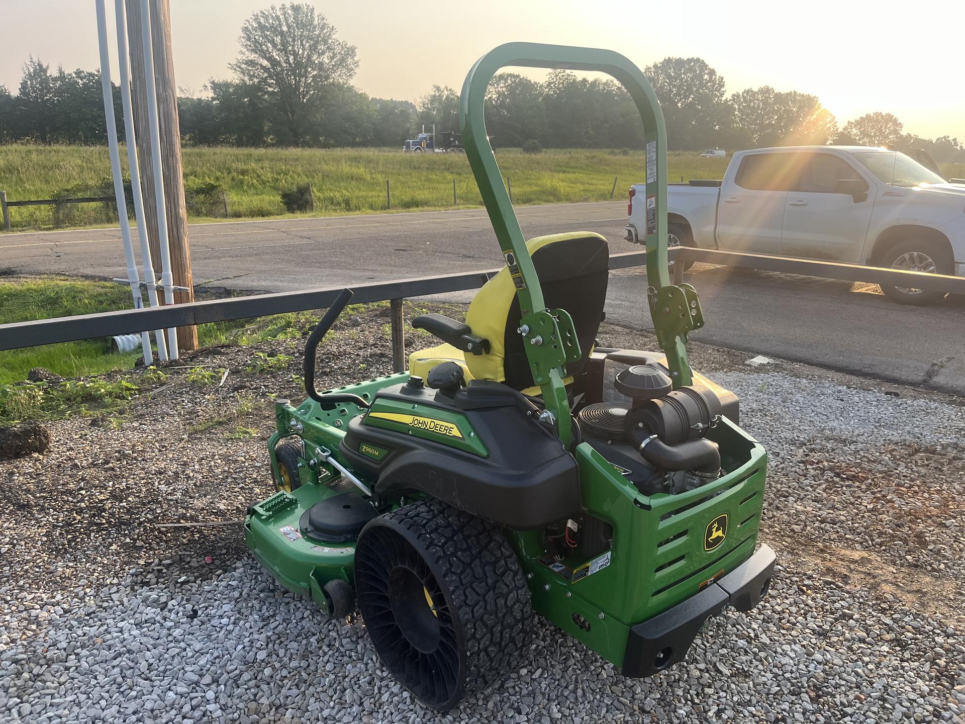 2022 John Deere Z960M Image