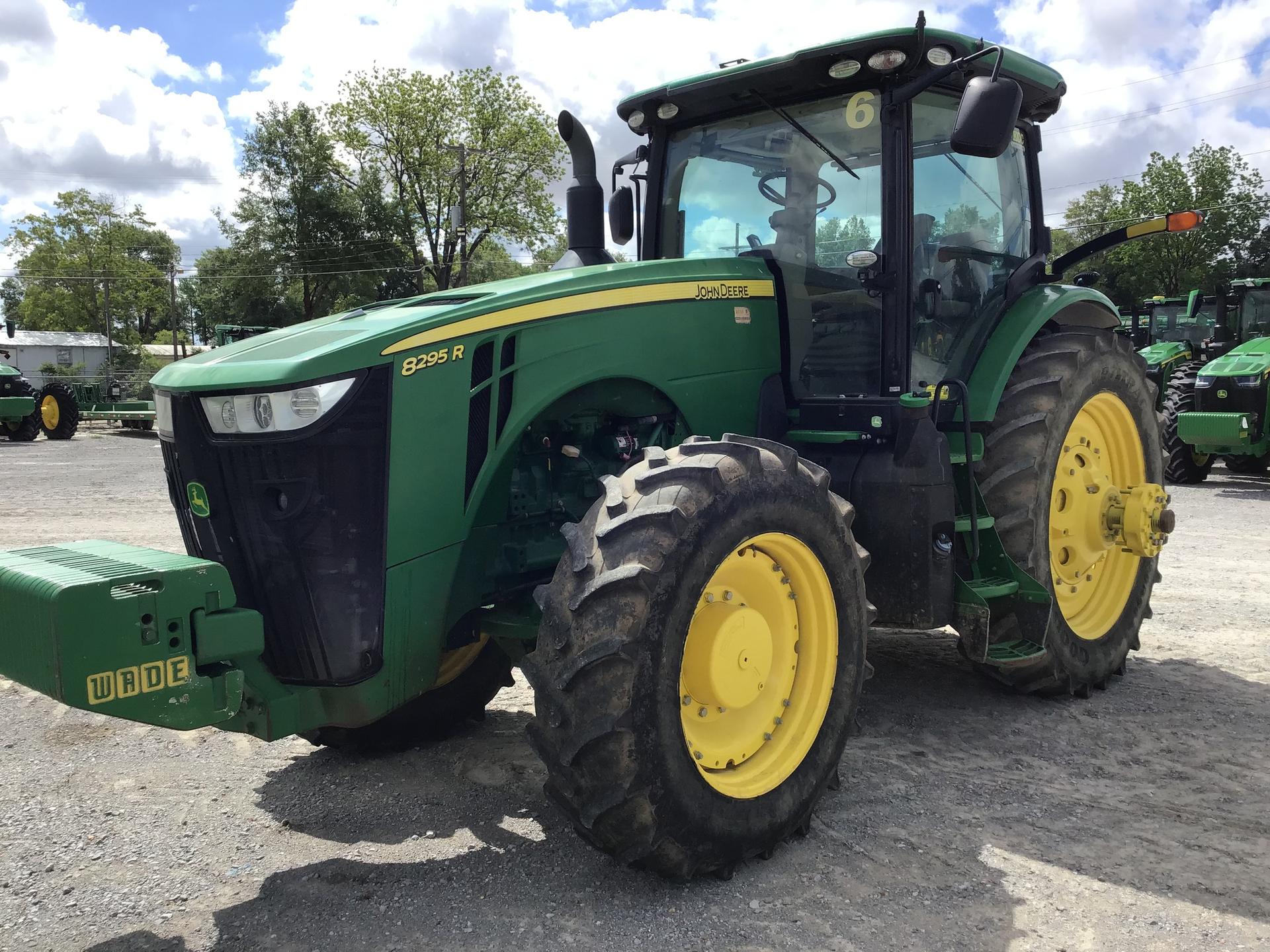 2017 John Deere 8295R Image