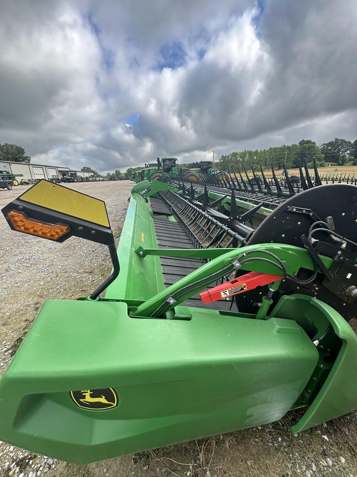 2021 John Deere RD40F Image