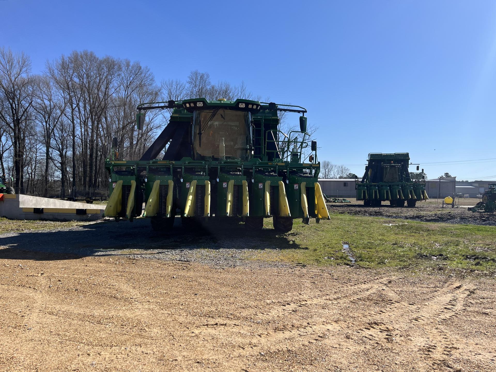 2024 John Deere CP770 Image