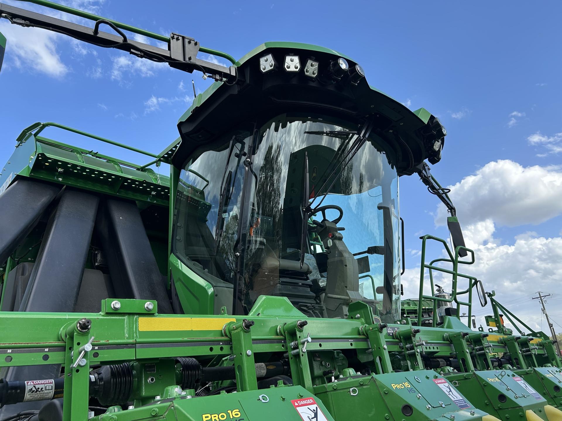 2024 John Deere CP770 Image