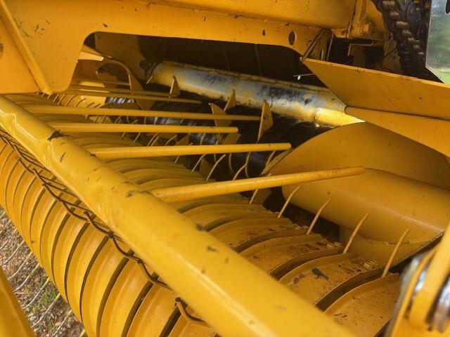 2022 New Holland 460RB Image