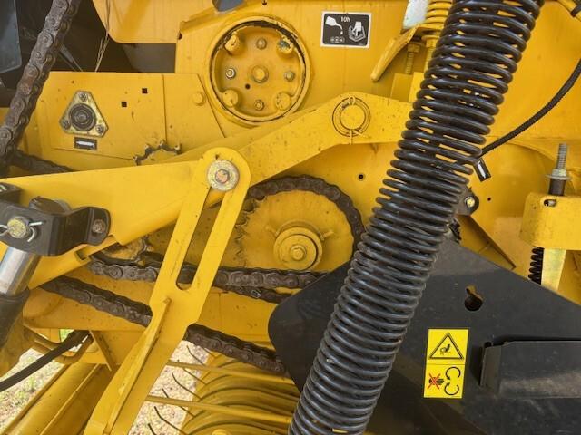 2022 New Holland 460RB Image
