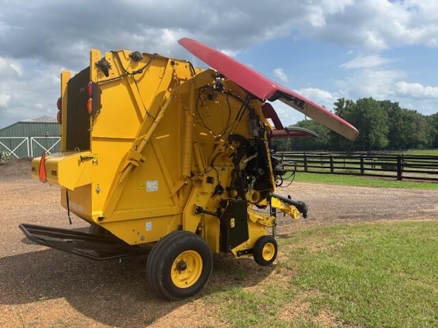 2022 New Holland 460RB Image