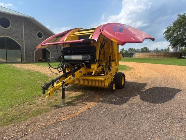 2022 New Holland 460RB Image