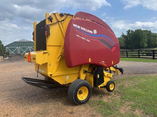 2022 New Holland 460RB Image