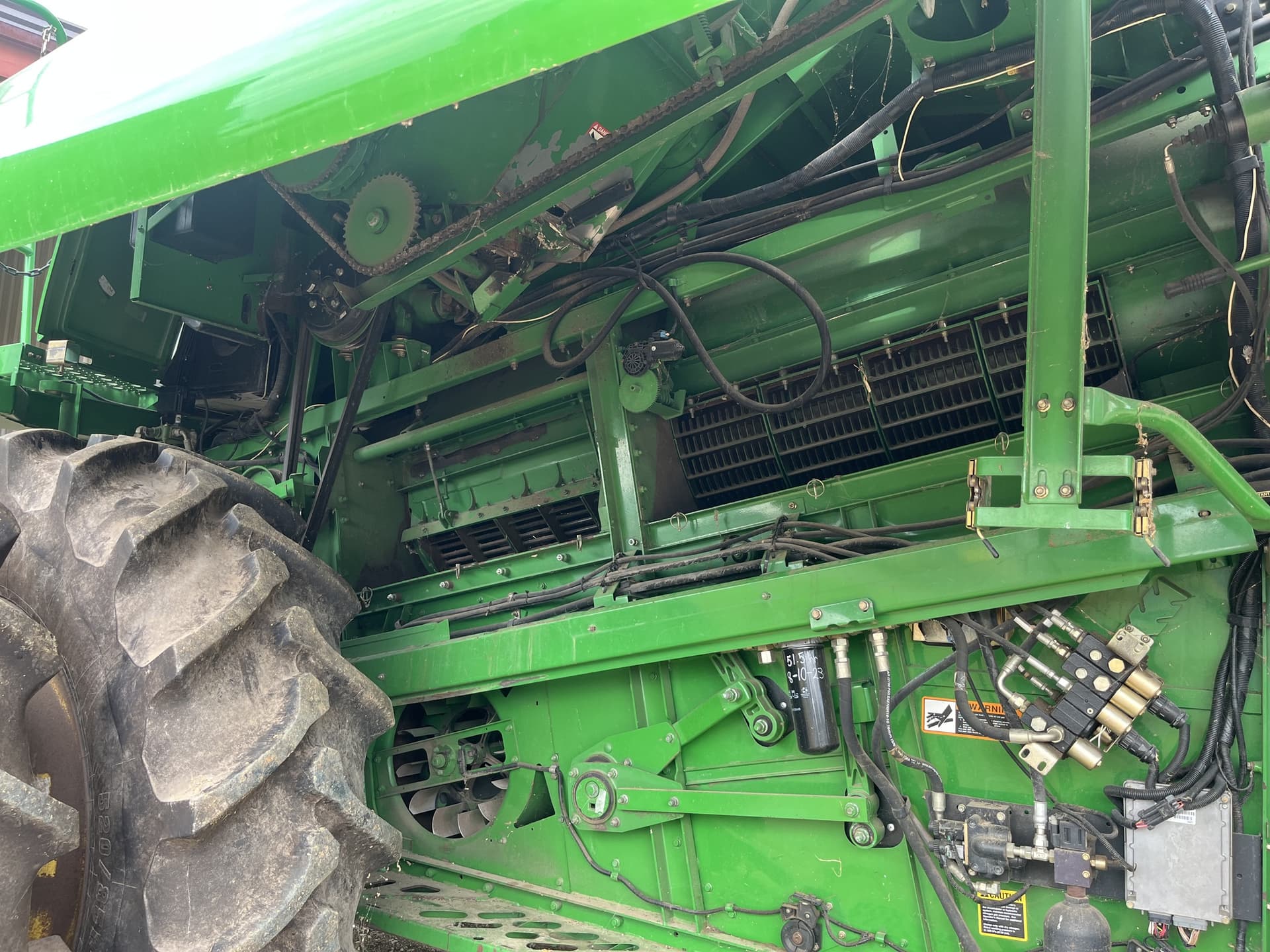 2004 John Deere 9760 STS Image