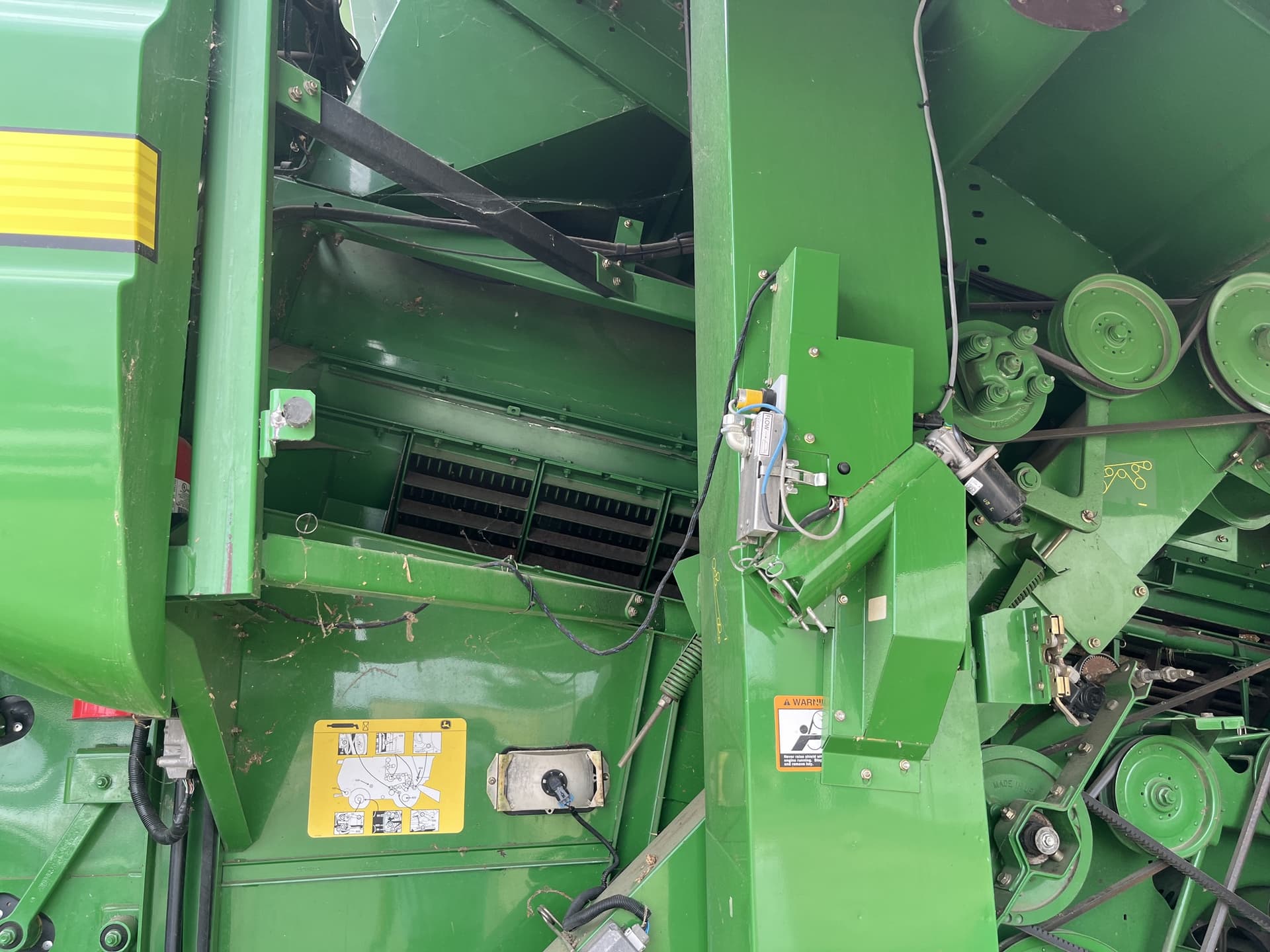 2004 John Deere 9760 STS Image