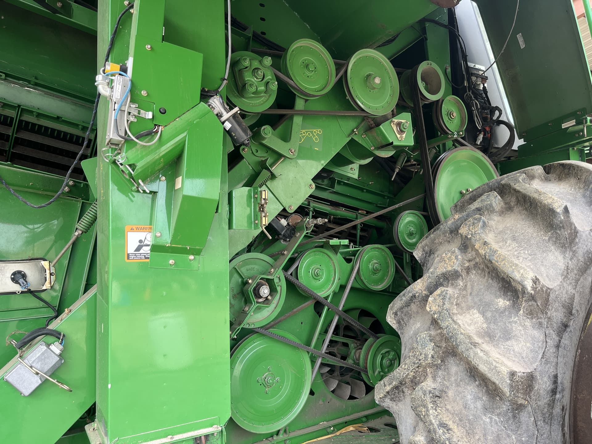 2004 John Deere 9760 STS Image