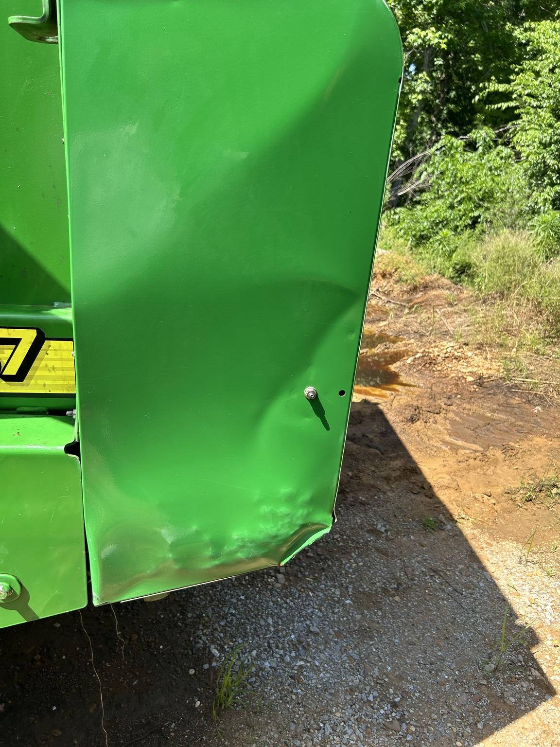 2002 John Deere 567 Image