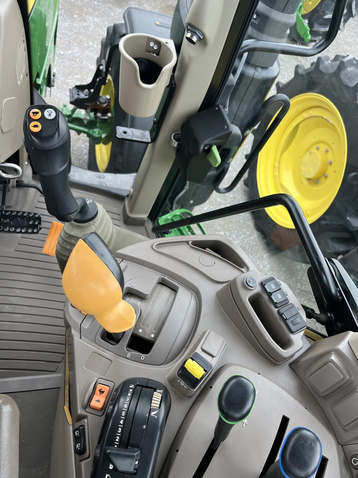 2021 John Deere 6130M Image