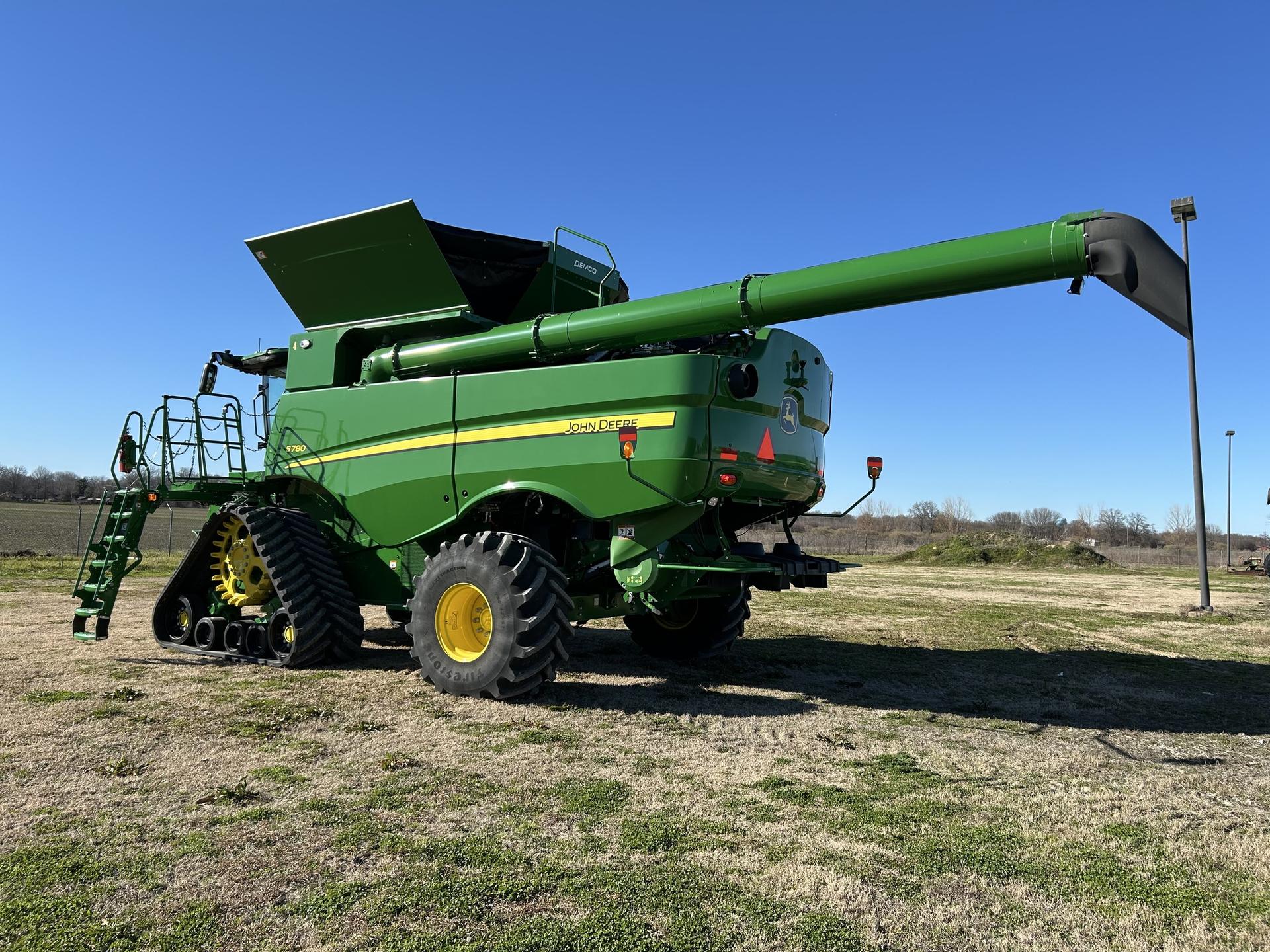 2024 John Deere S780 Image