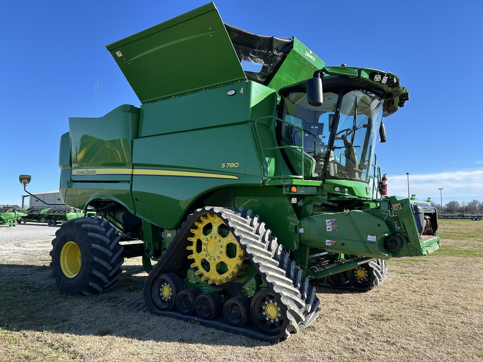 2024 John Deere S780 Image